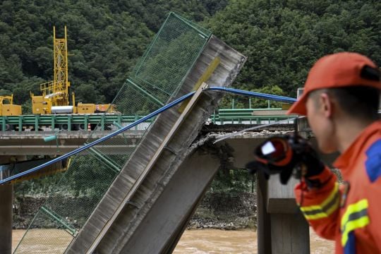 Death Toll From China Bridge Collapse Raised To 38 As Two Dozen Still Missing