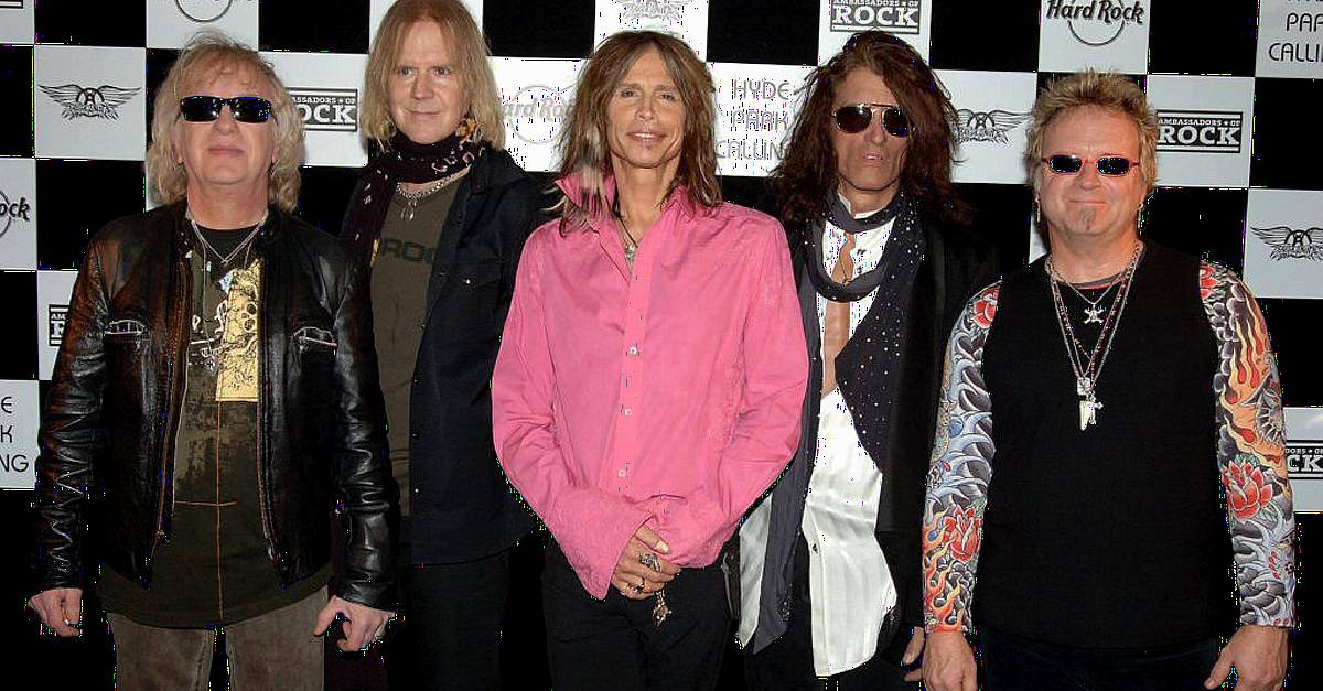 Aerosmith обявиха, че се оттеглят от турнето след контузия на гласа на Стивън Тайлър