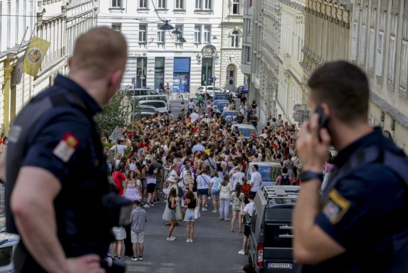 Hundreds Of Taylor Swift Fans Gather In Vienna After Concerts Cancelled