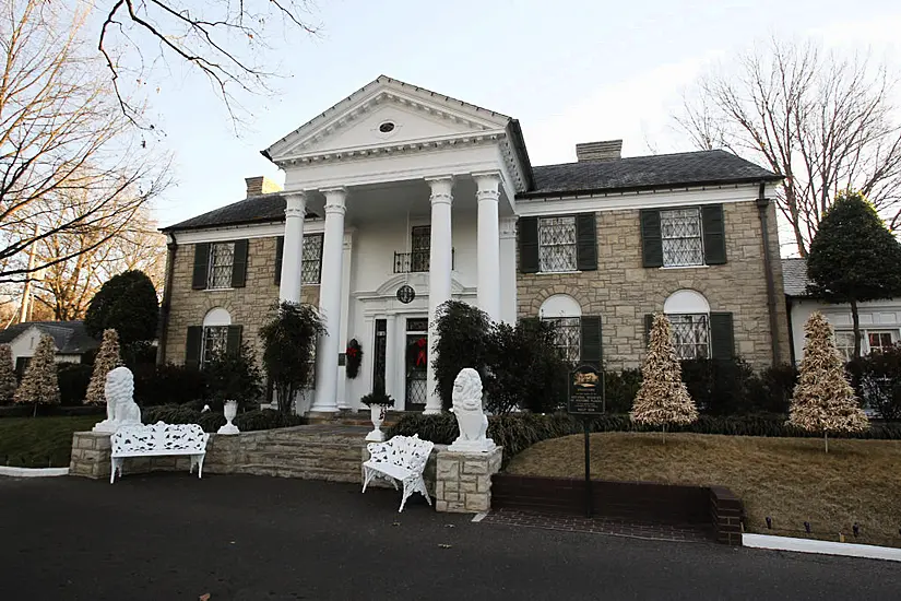 Woman Charged With Bid To Defraud Elvis Presley’s Family Through Graceland Sale