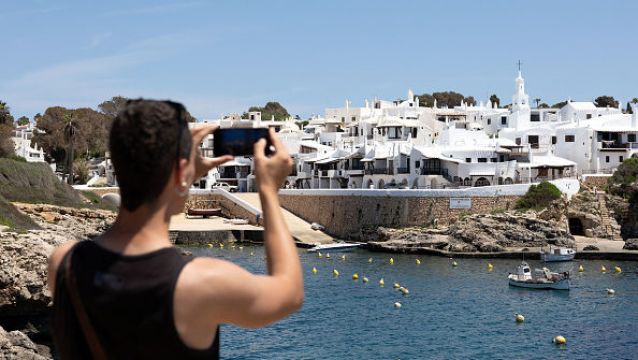 ‘Spanish Mykonos’ Holds Vote To Ban Tourists