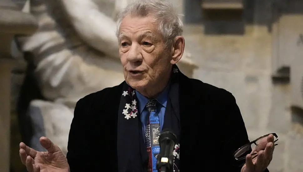 Ian Mckellen Says Fat Suit ‘Saved’ His Ribs During Fall From West End Stage