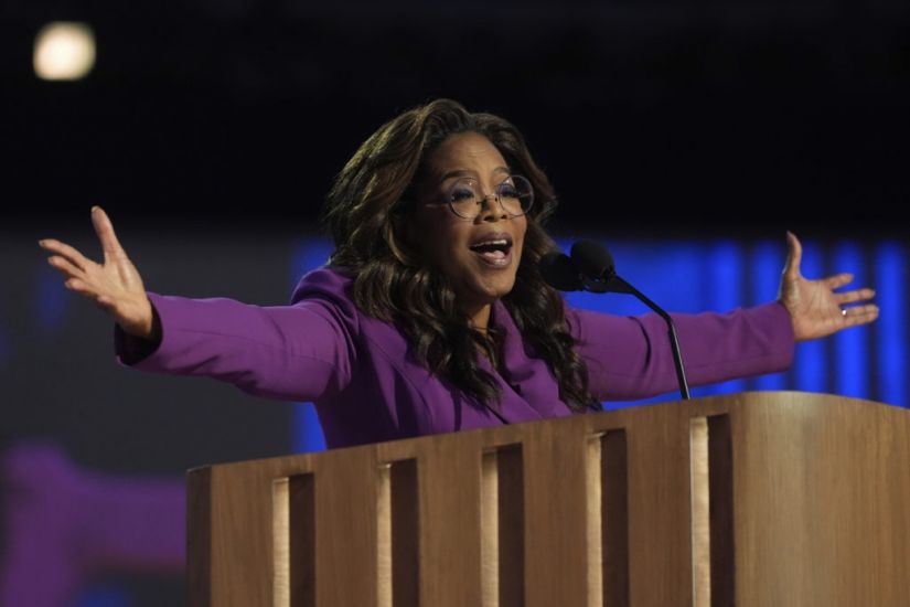 Oprah Winfrey Backs Kamala Harris During Surprise Democratic Convention Speech