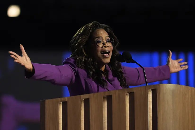 Oprah Winfrey Backs Kamala Harris During Surprise Democratic Convention Speech