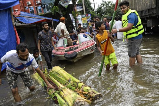 Death Toll Rises To 30 As Floods Batter India And Bangladesh