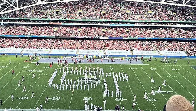 Dublin City Dazzled By College Football's Oversized Spectacle
