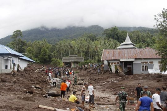 Flash Flood On Indonesia’s Eastern Ternate Island Leaves 13 Dead