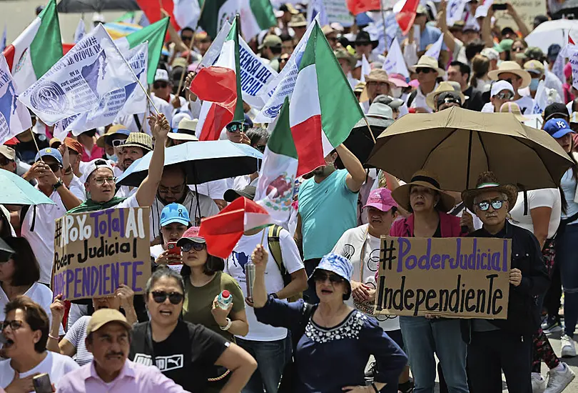 Protesters Against Judiciary Overhaul Urge Mexico Leader To ‘Respect Democracy’