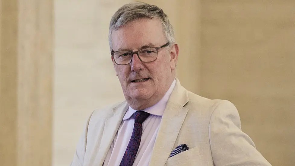 Butler Backs Nesbitt To Return As Ulster Unionist Party Leader