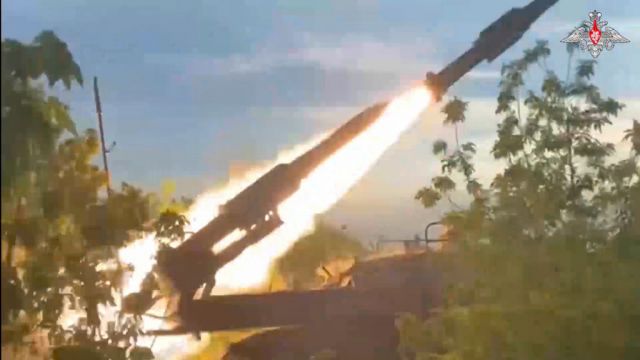 Russian Missile Hits Ukrainian City One Day After Deadly Attack