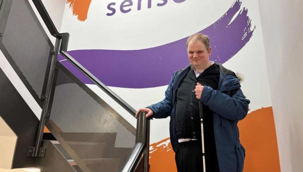 Deafblind Man Left ‘Disappointed’ After Calling Oasis Ticket Line 800 Times