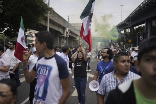 Mexican Protesters Block Congress Over Judicial Overhaul