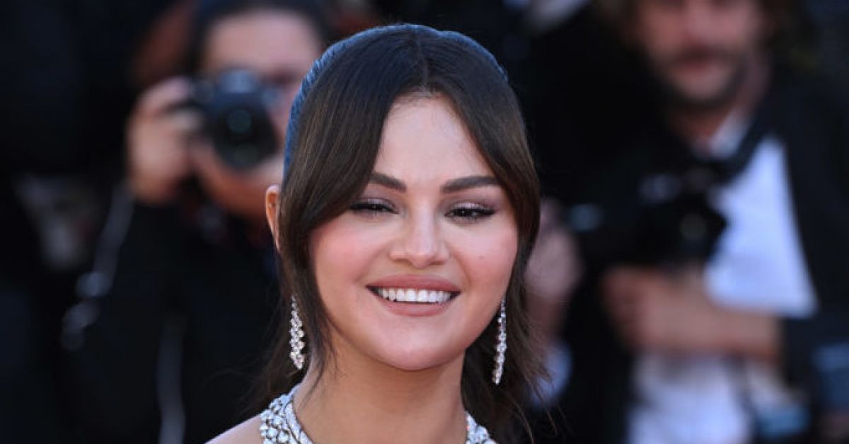 Selena Gomez Joins Billionaire Club Thanks To Beauty Brand Venture