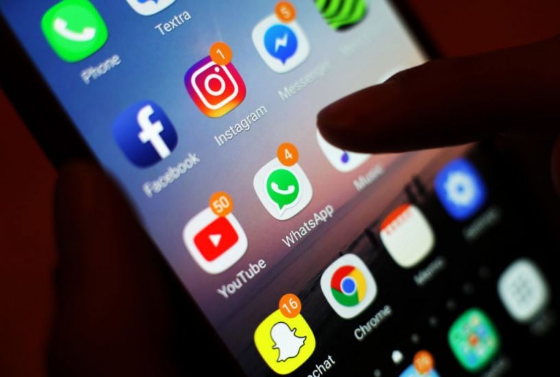 Australia Proposes Legal Minimum Age For Children Accessing Social Media