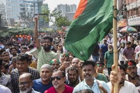 Bangladesh Citizens, Opposition Party Demand Election After Prime Minister Fled