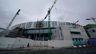 Children’s Hospital Is ‘Hostage In Negotiations’ With Construction Firm, Board Says