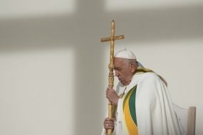 Pope Ends Troubled Visit To Belgium By Demanding No Cover-Up Of Abusive Clergy