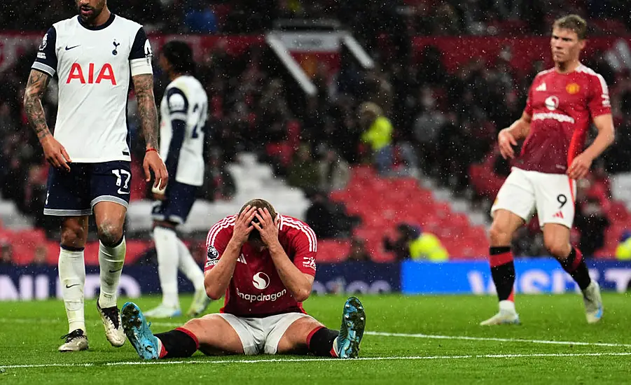 'An Absolute Disgrace': Gary Neville Fumes At Man United After Loss To Spurs