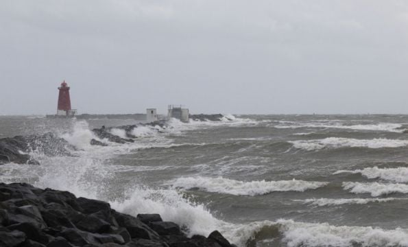 Yellow Rain Warning Issued For Six Counties