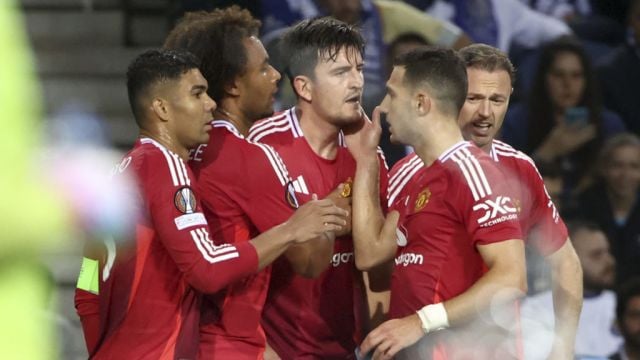 Harry Maguire Salvages Point For 10-Man Manchester United