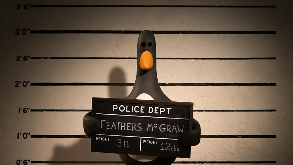 Feathers Mcgraw Plays Dramatic Organ Solo In New Wallace And Gromit Trailer