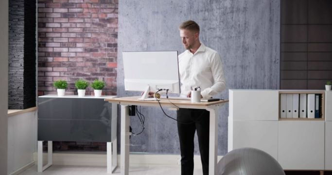 Standing Desks May Increase Risk Of Swollen Veins And Blood Clots – Study