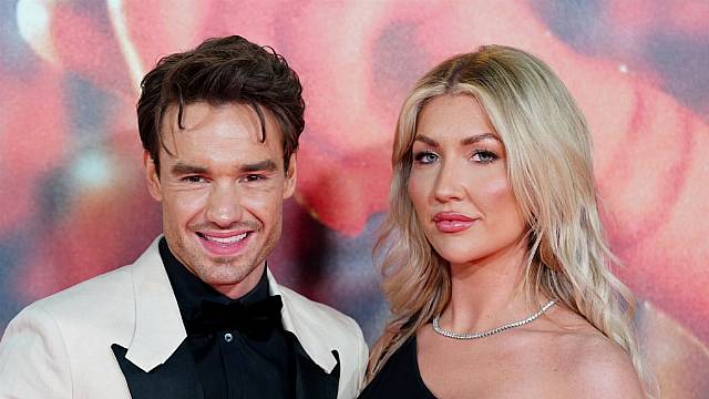 Liam Payne’s Girlfriend ‘At A Complete Loss’ After His Death