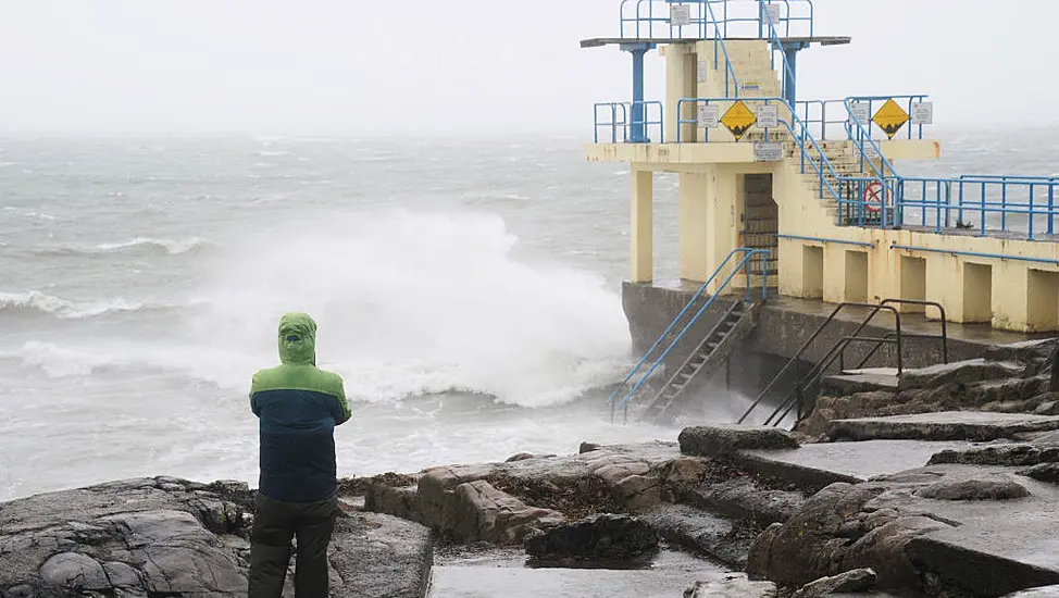 Yellow Wind Warning For Six Counties On Thursday Afternoon