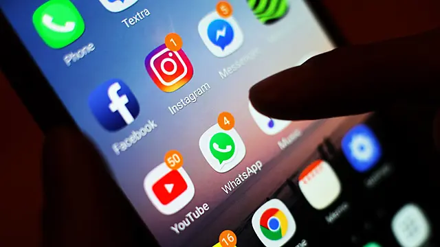 Meta Starts Testing Facial Recognition Tools To Combat ‘Celeb-Bait’ Adverts