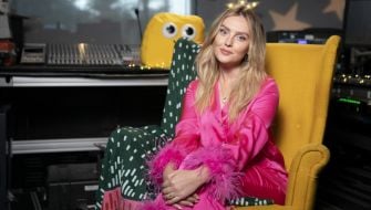 Perrie Edwards To Read Cbeebies Bedtime Story Wearing Bright Pink Pyjamas