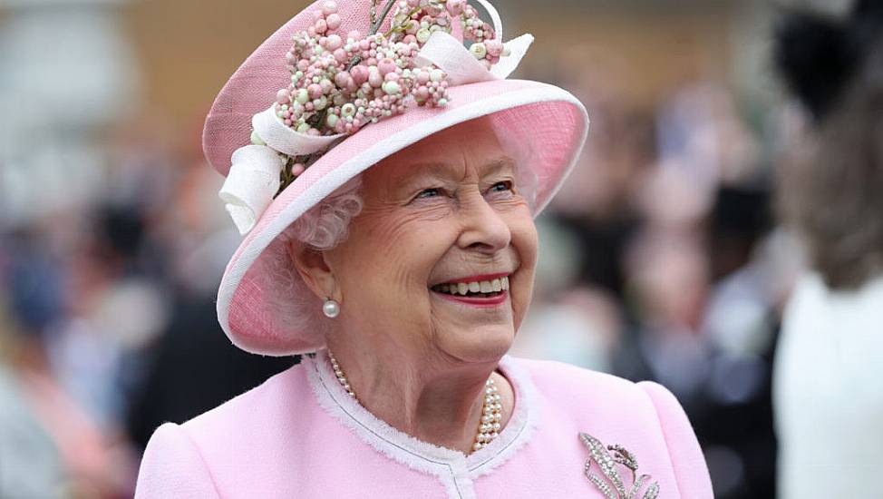 Paddington In Peru Producer Says Queen Elizabeth Will Feature In Film