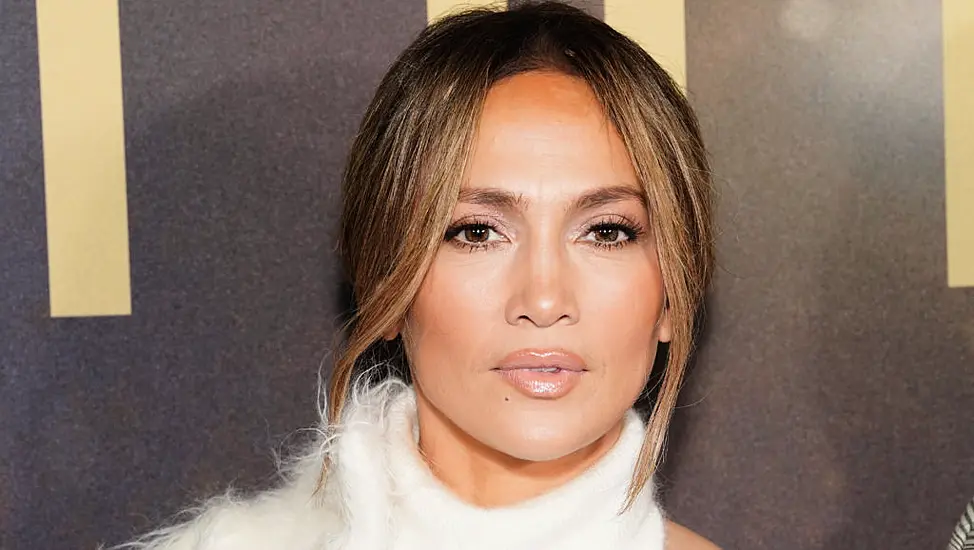 Jennifer Lopez: Women Hide Struggles From Their Children