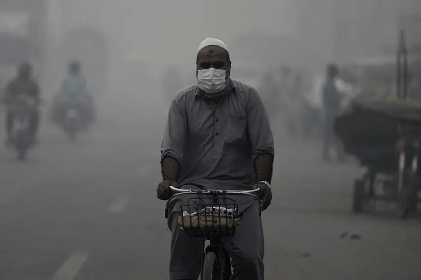 Record-High Pollution Sickens Thousands In Pakistan