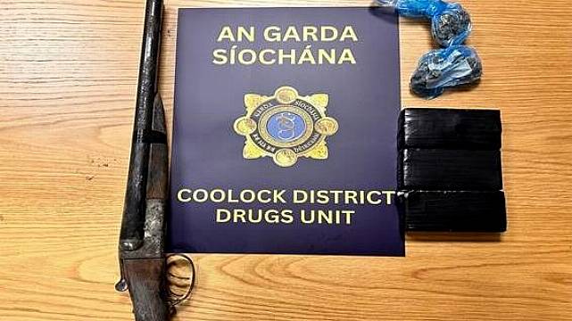 Man Arrested After Shotgun, €35,000 Cocaine And Cannabis Found During Search