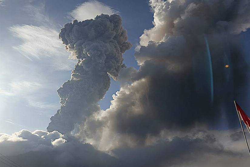 Indonesia’s Mount Lewotobi Laki Laki Erupts For Second Time In A Week