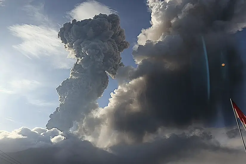 Indonesia’s Mount Lewotobi Laki Laki Erupts For Second Time In A Week