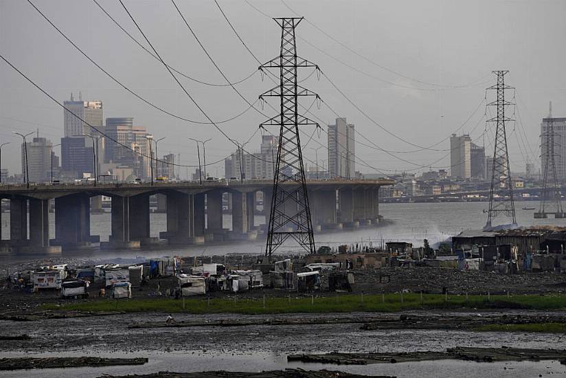 Nigeria’s Major Cities Suffer Blackouts As Power Grid Collapses Yet Again