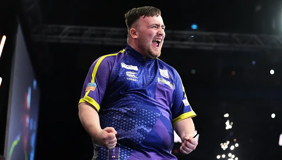 Luke Littler Fights Back To Edge Out Mike De Decker At Grand Slam Of Darts