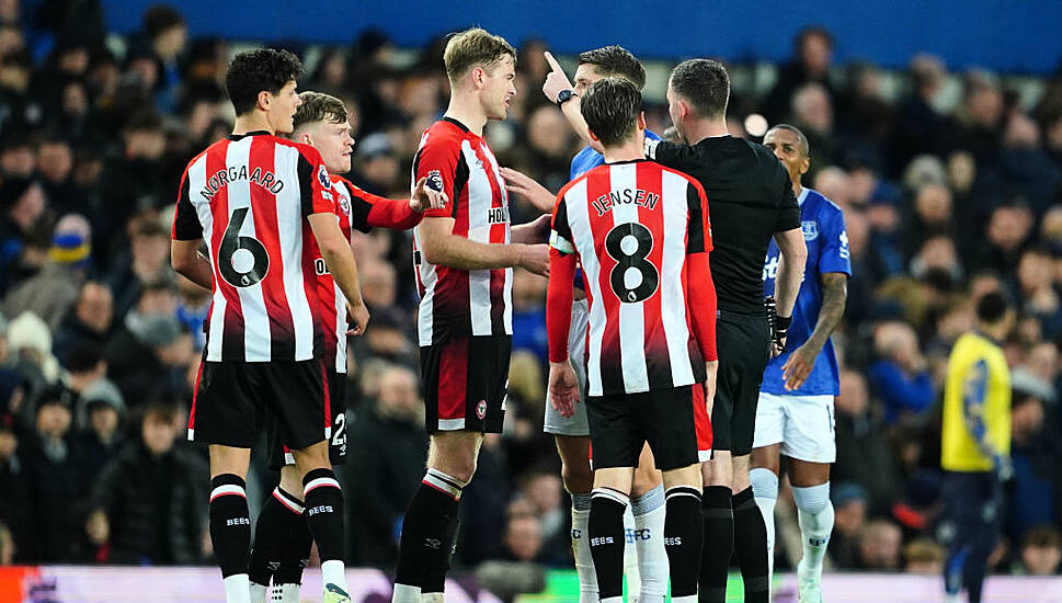 Everton Fail To Break Down Brentford After Christian Norgaard Dismissal In Draw