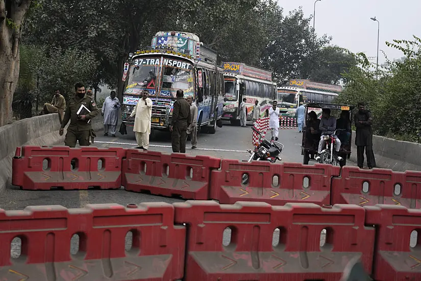 Pakistan Partially Blocks Mobile And Internet Services Ahead Of Protest