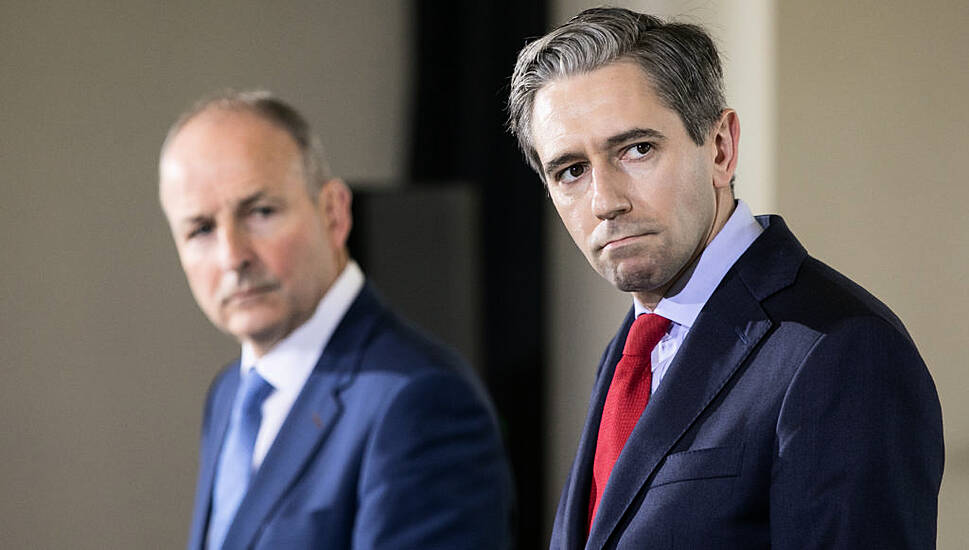 Fianna Fáil And Fine Gael Eye Independent Tds As Option To Secure Dáil Majority