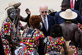 Biden Uses Angola Visit To Promote Major Us-Backed Rail Project In Africa