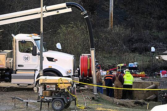 Rescuers Change Tactics In Search For Woman Who May Have Fallen Into Sinkhole