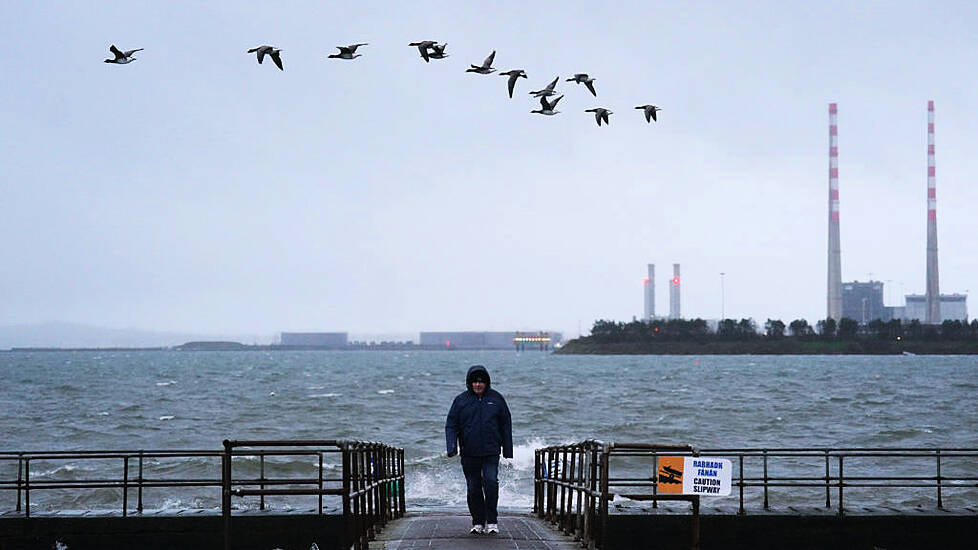 Storm Darragh Live: Travel Disruption And Thousands Without Power After 140Km/H Gusts