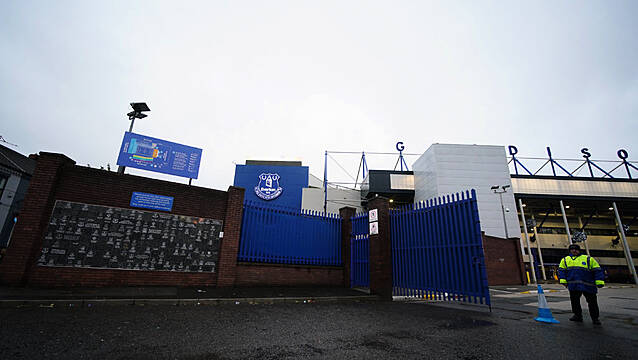 Everton Invite Teenage Australian Fan To Training Ground After Derby Trip Ruined