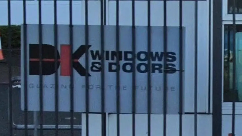 225 Orders With Deposits Paid Went Unfulfilled When Dk Windows And Doors Closed