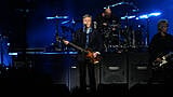 Ringo Starr Joins Paul Mccartney For Beatles Classics At London Concert