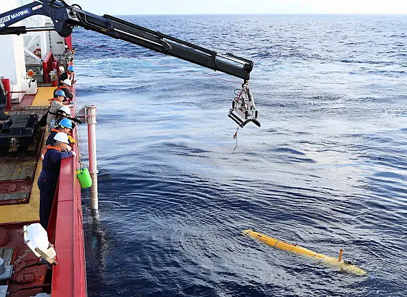 Search For Missing Flight MH370 Shifts To Underwater Mission