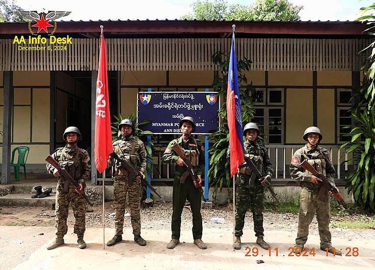 Armed Group In Western Myanmar Claims To Have Captured Regional Army Hq