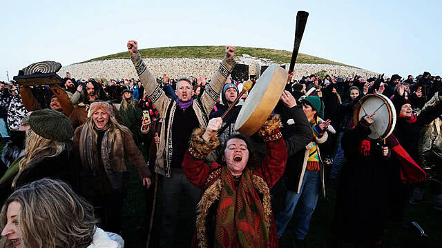 In Pictures: Winter Solstice Celebrations At Newgrange